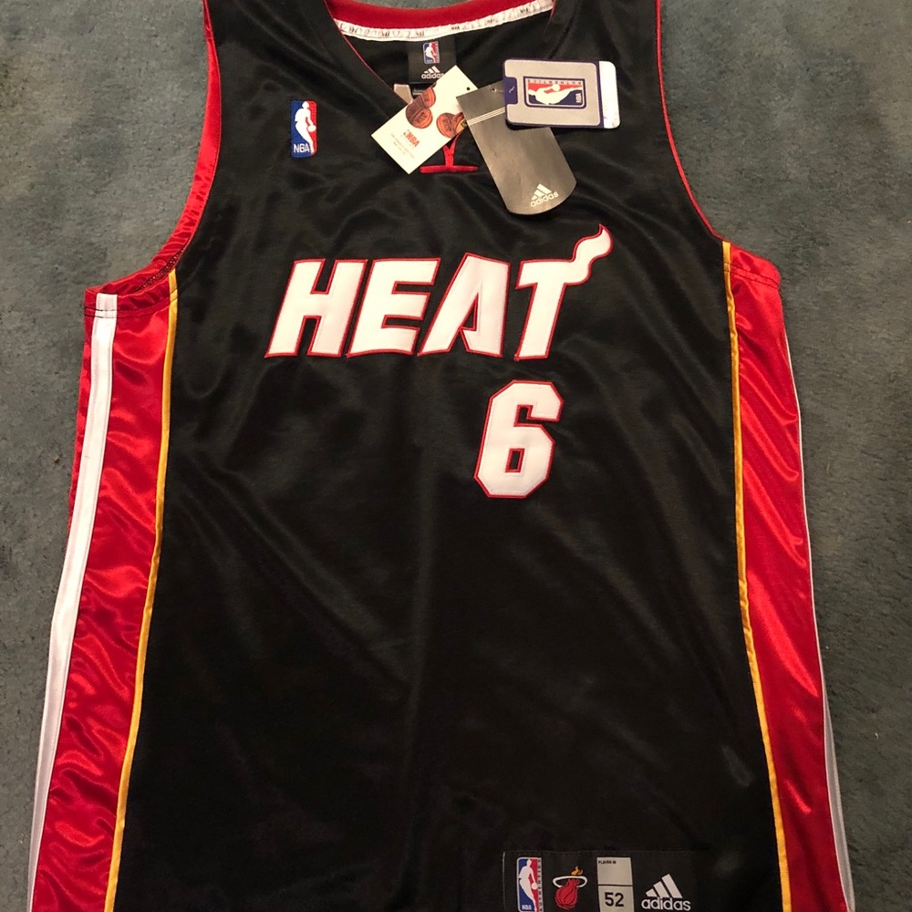 Authentic Miami heat lebron James